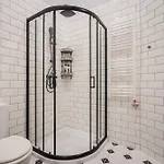 Aradi Chic Apartamento Budapeste