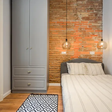 Aradi Chic Apartman *